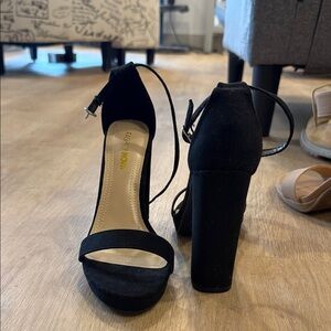 Fashion Nova Elegant Black Heels